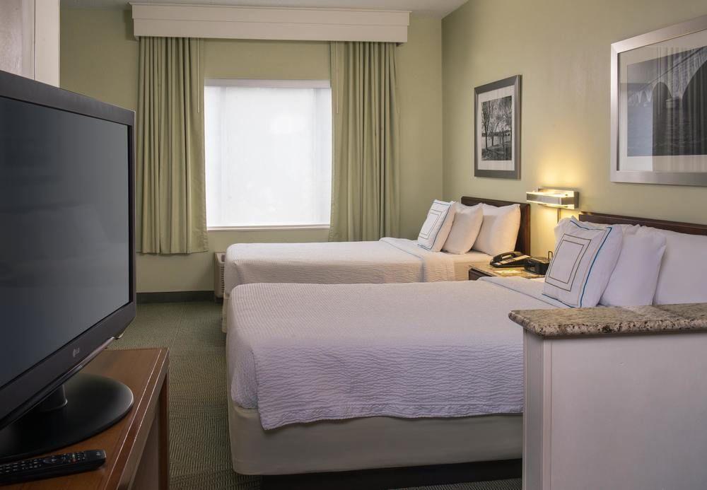 Hotel Springhill Reston