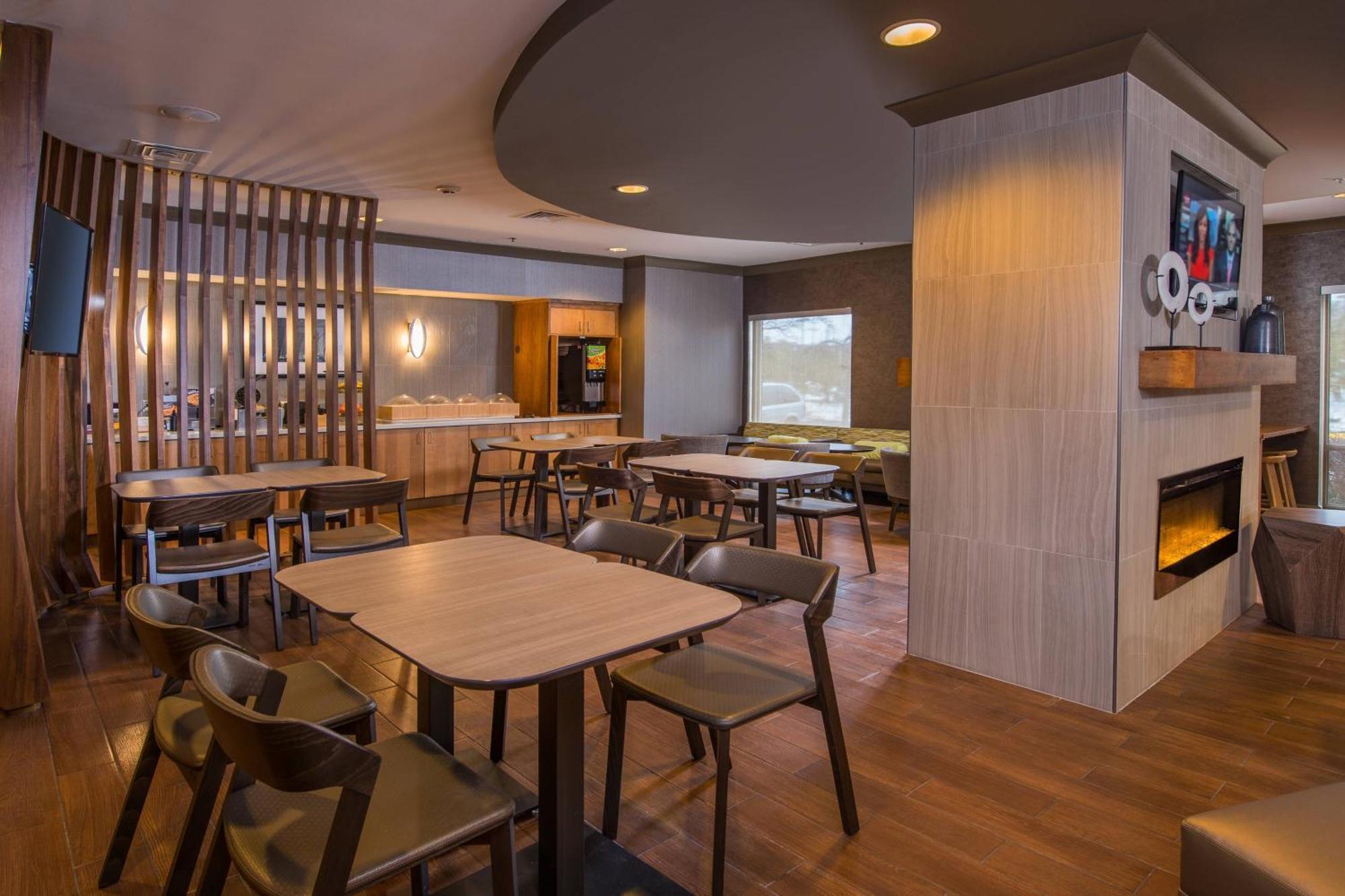 Springhill Reston Hotel